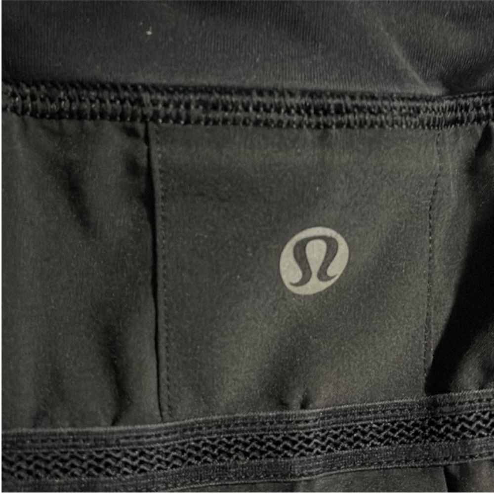 SOLD Lululemon Run: Pace Setter Skirt in black - Picture 5 of 6